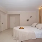 Estella Luxury In -200m From The Villa