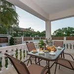 Villa Estella Luxury In -200m From The Amoudi