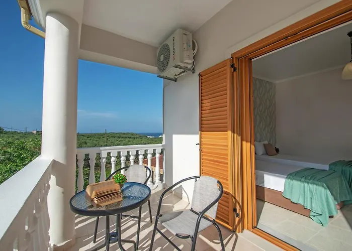 Estella Luxury In -200m From The Villa Amoudi
