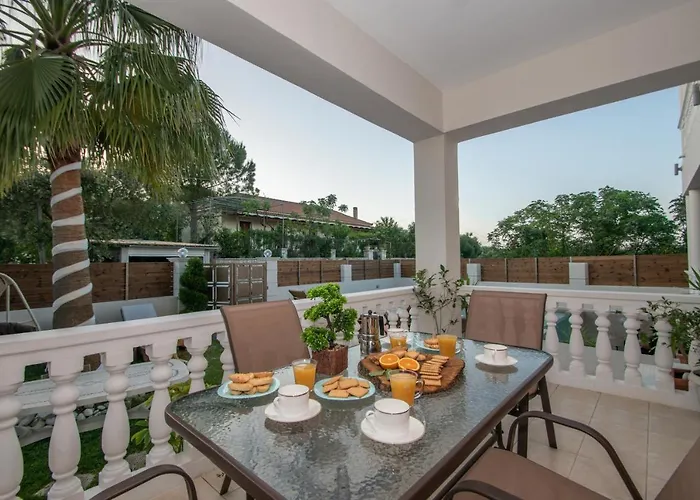 Estella Luxury In -200m From The *