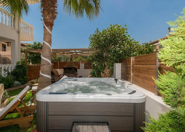 Estella Luxury In -200m From The