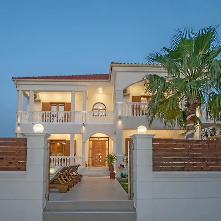 Estella Luxury In -200m From The Villa