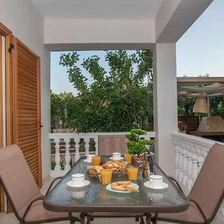 Вилла Estella Luxury In -200m From The *