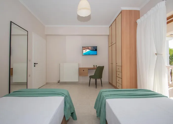 Estella Luxury In -200m From The