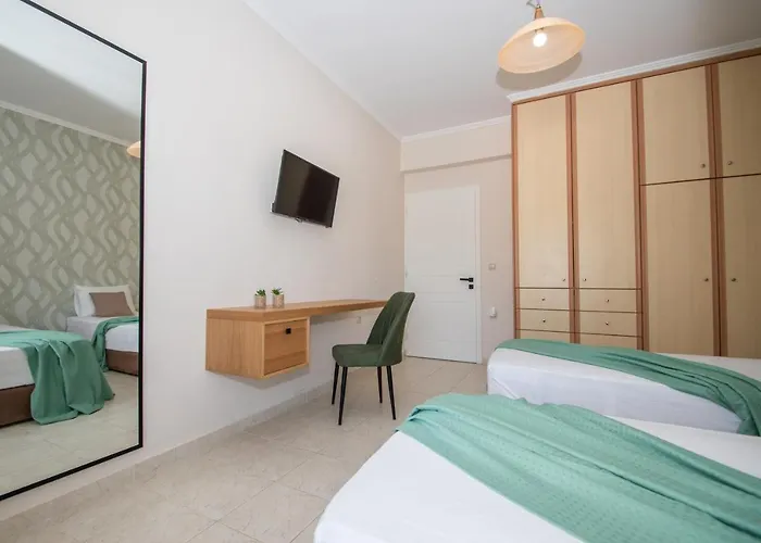 Estella Luxury In -200m From The